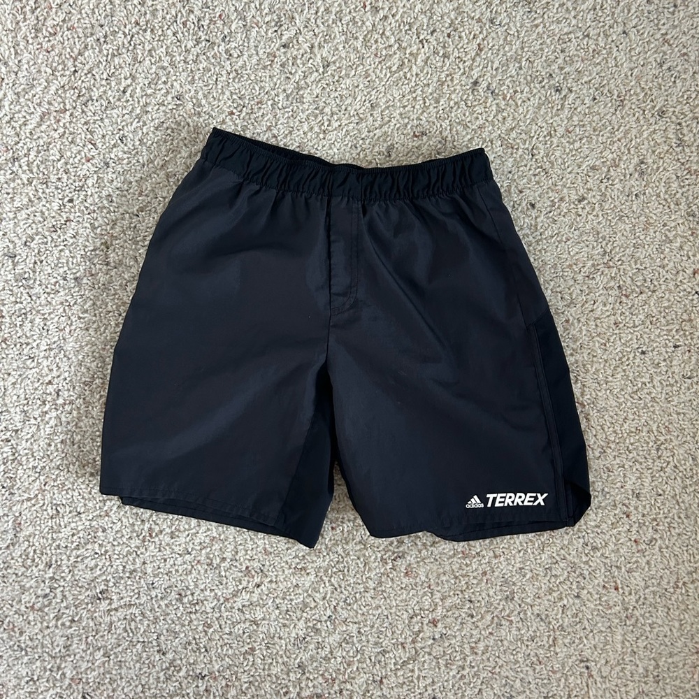 Adidas 7in black shorts